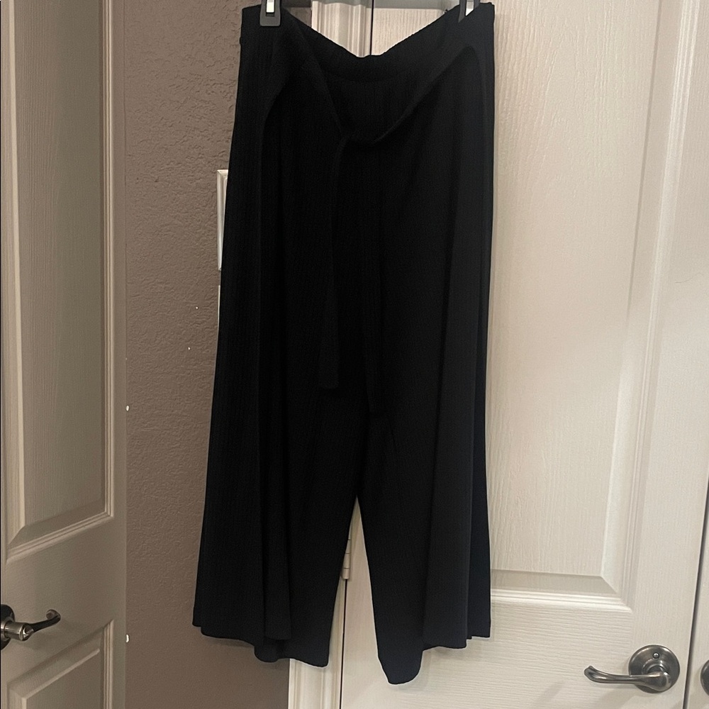 Betsey Johnson Performance Black Wide Leg Pants Wrap Front M Medium New NWT - Picture 2 of 10